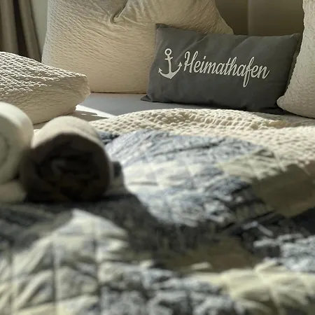 Marienleuchte - Beltblick 1 - Erste Reihe Meerblick, 2 Schlafzimmer, Garten 아파트 페마른