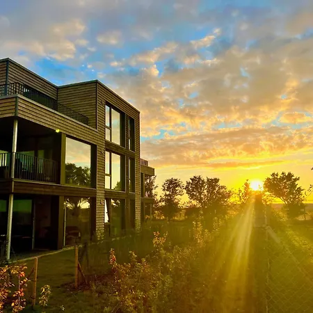 Marienleuchte - Beltblick 1 - Erste Reihe Meerblick, 2 Schlafzimmer, Garten *